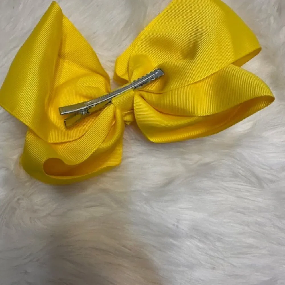 ****  Bundle (2) of 8